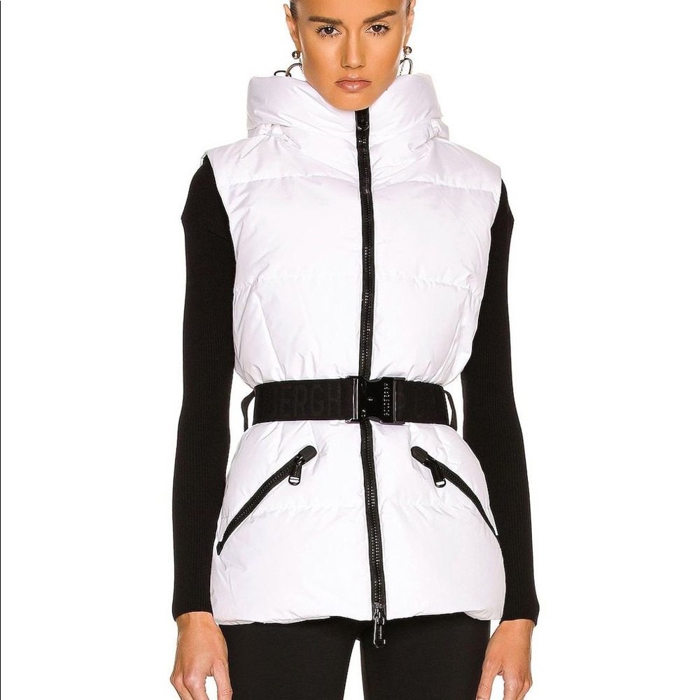 Goldbergh Mae belted hooded quilted down vest in white - Picture 3 of 9